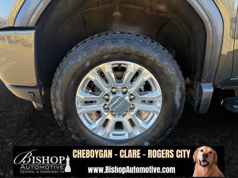 Used 2022 GMC Sierra 3500 Denali image 26