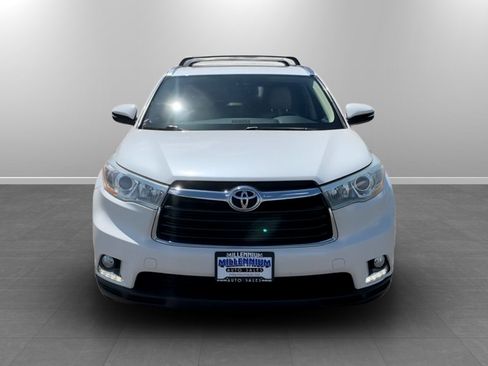 Used 2016 Toyota Highlander Limited AWD/4WD image 2