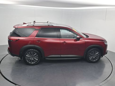 Used 2023 Nissan Pathfinder SL w/ SL Premium Package AWD/4WD image 57