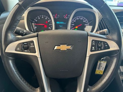 Used 2017 Chevrolet Equinox Premier w/ Enhanced Convenience Package image 16