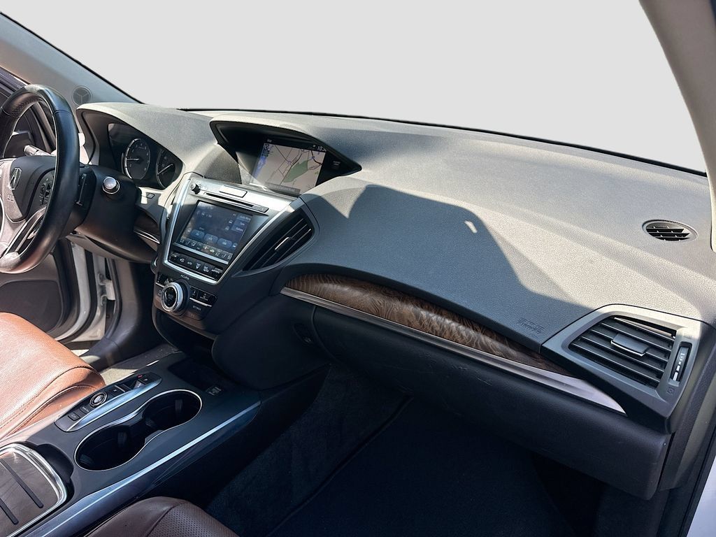Used 2020 Acura MDX w/ Technology Package AWD/4WD image 31