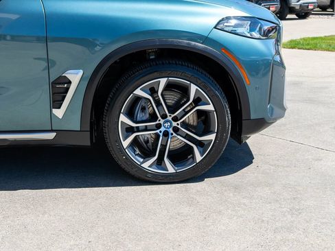 Used 2024 BMW X5 xDrive50e w/ Executive Package AWD/4WD image 39