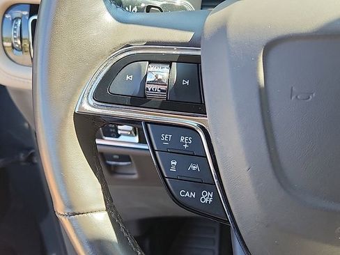 Used 2023 Lincoln Nautilus Reserve w/ Equipment Group 202A AWD/4WD image 22