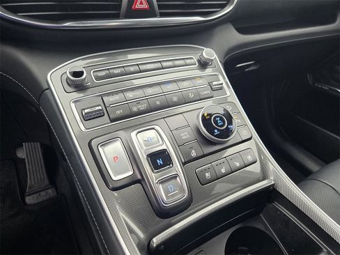 Used 2023 Hyundai Santa Fe Limited w/ Cargo Package image 23