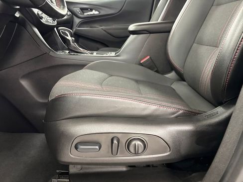 Used 2024 Chevrolet Equinox RS image 12