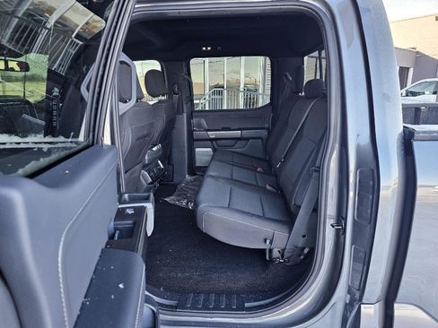 Used 2022 Ford F150 XLT w/ Equipment Group 302A High image 17