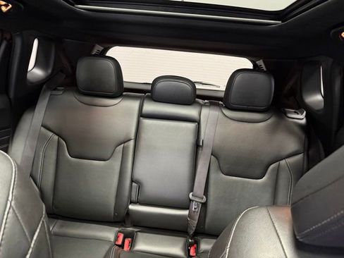 Used 2022 Jeep Compass High Altitude AWD/4WD image 21