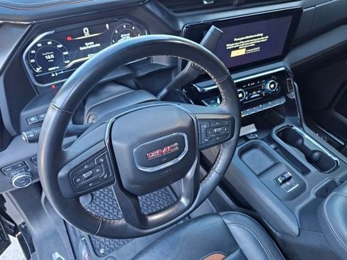 Used 2024 GMC Sierra 2500 AT4 w/ Technology Package image 18