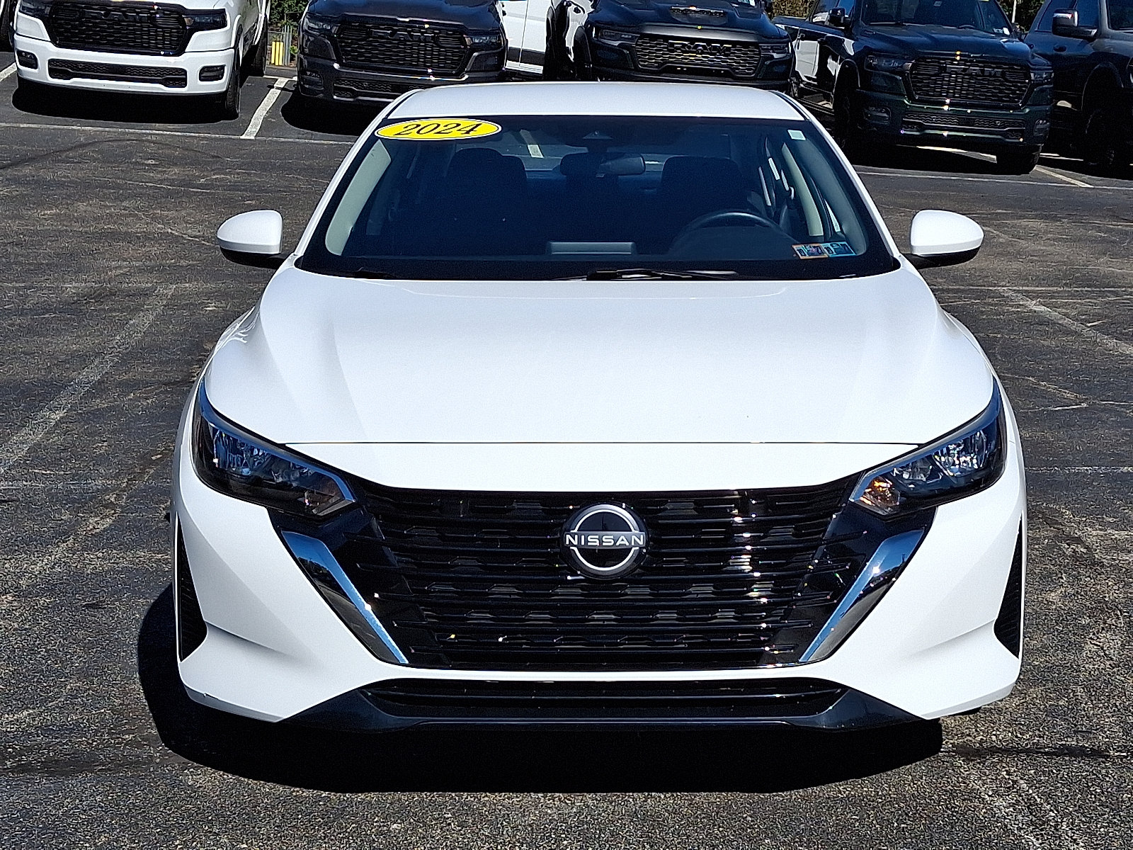 Used 2024 Nissan Sentra S FWD image 2