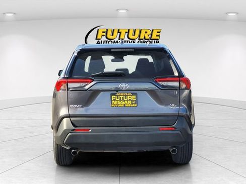 Used 2024 Toyota RAV4 LE image 8