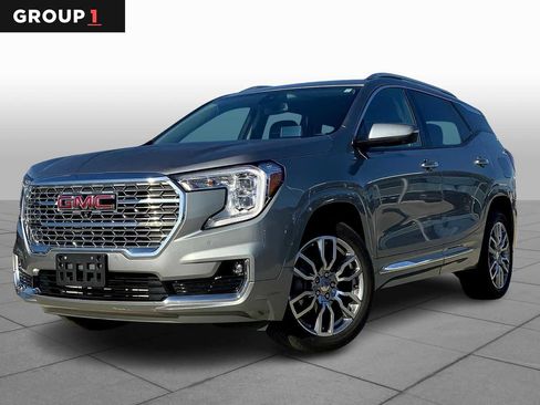 Used 2024 GMC Terrain Denali w/ Denali Premium Package image 1
