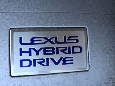 Used 2011 Lexus RX 450h AWD w/ Luxury Pkg image 37