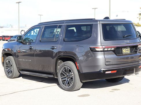 New 2026 Jeep Grand Wagoneer 4WD image 7