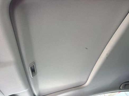 Used 2016 Honda Civic Touring image 37