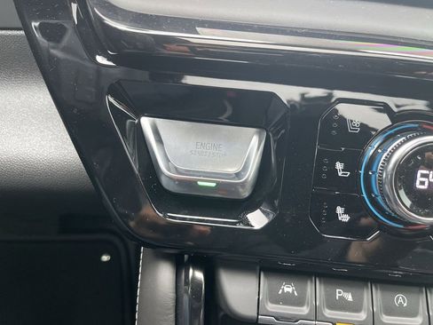 New 2026 GMC Sierra 1500 AT4X AWD/4WD image 17