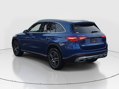 New 2026 Mercedes-Benz GLC 300 image 7