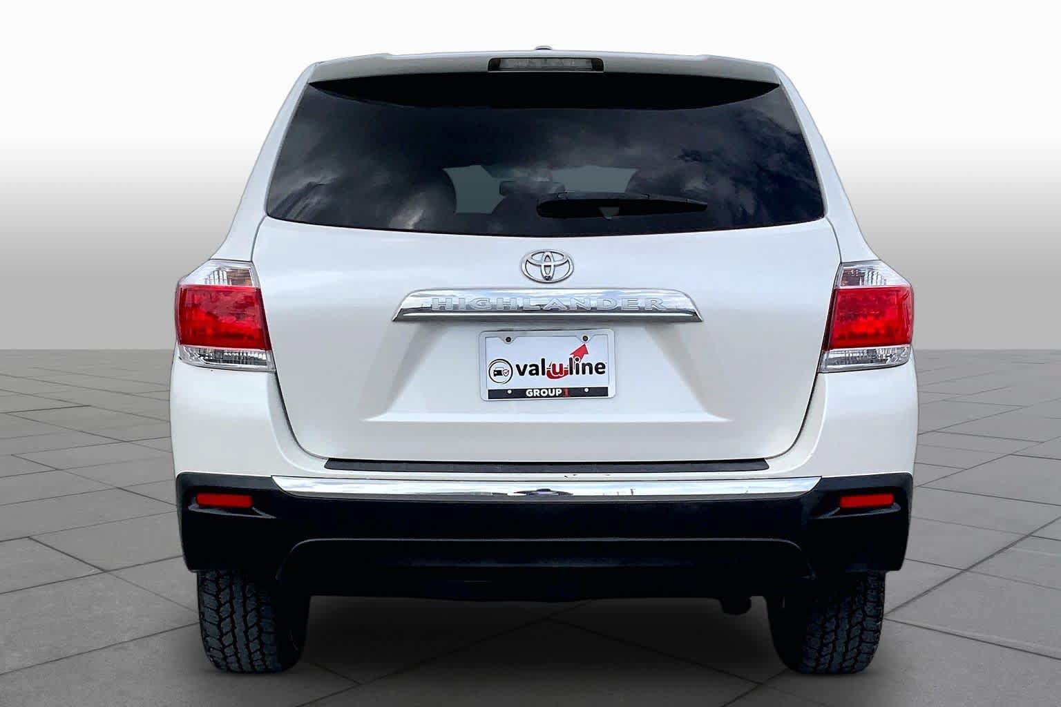 Used 2012 Toyota Highlander FWD image 5