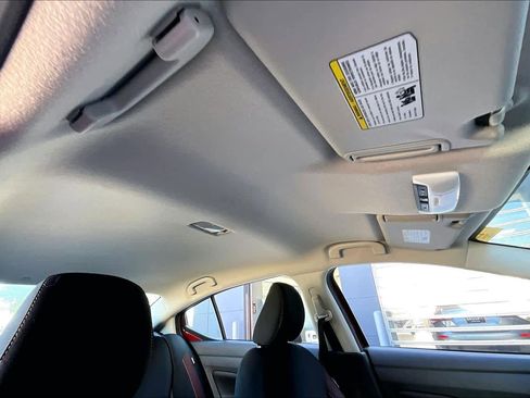 Used 2022 Nissan Versa SR w/ Trunk Package image 13