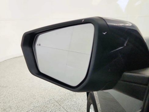 Used 2022 Chevrolet Equinox LT FWD image 15