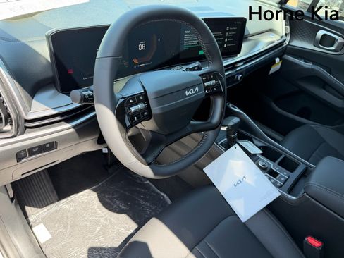 New 2026 Kia Sorento EX AWD/4WD image 11