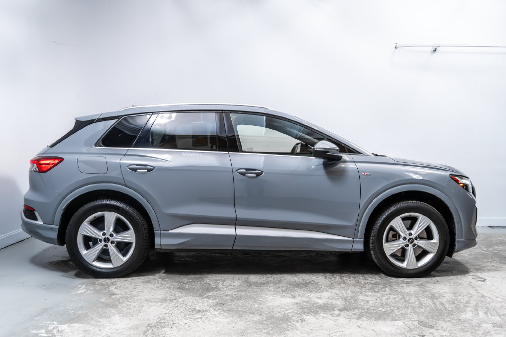 Used 2023 Audi Q4 e-tron Premium Plus AWD/4WD image 8
