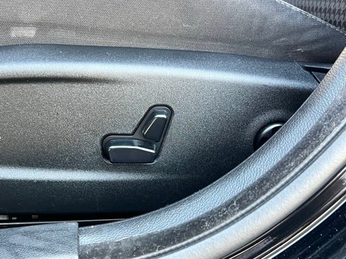 Used 2020 Dodge Charger GT image 24