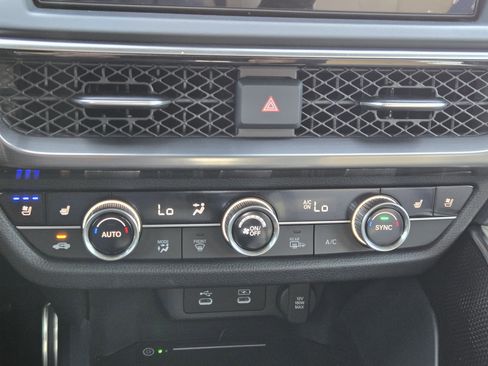 Certified 2025 Acura ADX A-Spec image 24