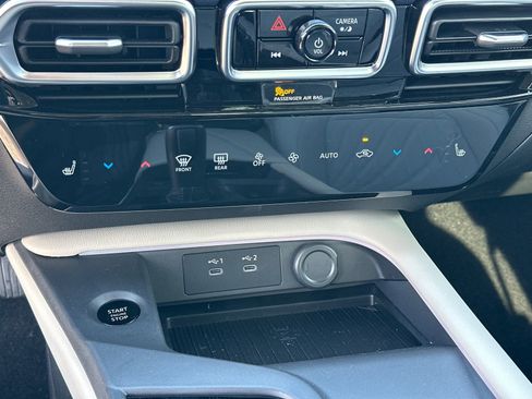 New 2026 Nissan Sentra SL w/ Floor Mat Package image 30