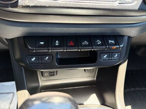 Certified 2022 Chevrolet Colorado Z71 AWD/4WD image 26