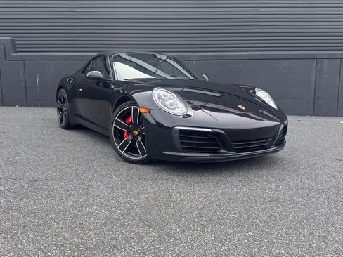 Certified 2018 Porsche 911 Cabriolet image 12