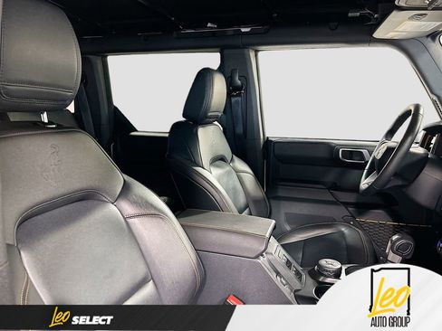 Used 2024 Ford Bronco Badlands image 27