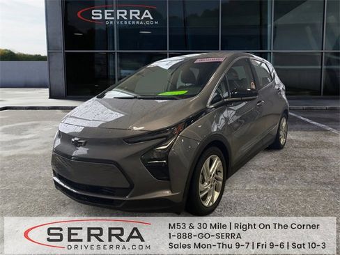 Used 2023 Chevrolet Bolt LT image 1