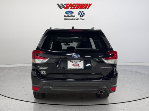 Certified 2022 Subaru Forester Limited AWD/4WD image 7