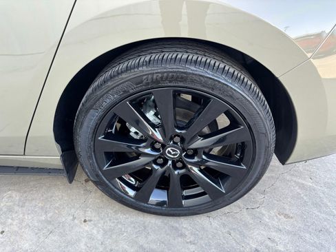 Certified 2025 MAZDA MAZDA3 s image 9