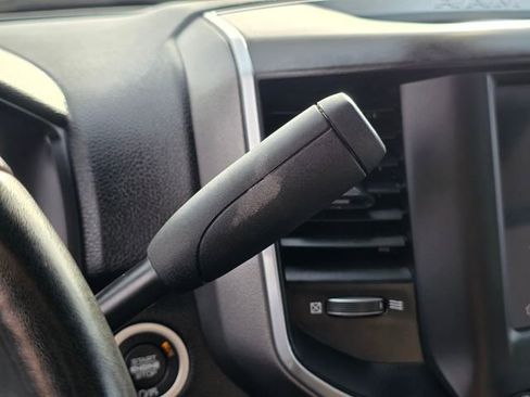 Used 2024 RAM 2500 Big Horn image 33