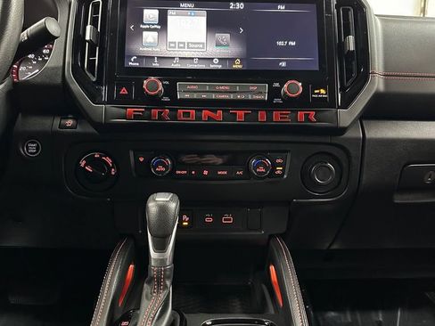 Used 2025 Nissan Frontier PRO-4X w/ Tow Package AWD/4WD image 24