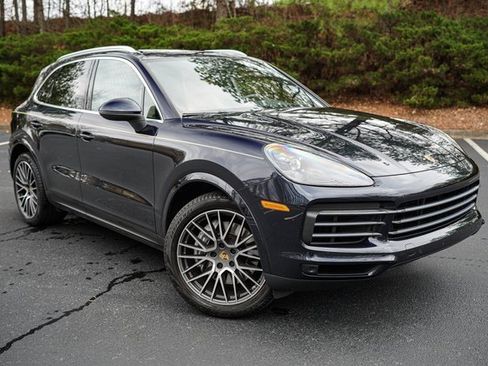 Used 2022 Porsche Cayenne image 15