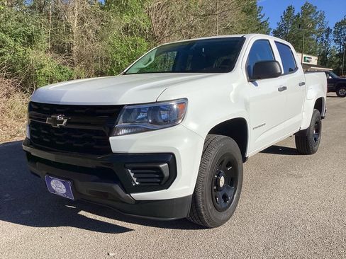 Used 2022 Chevrolet Colorado W/T w/ WT Convenience Package image 3