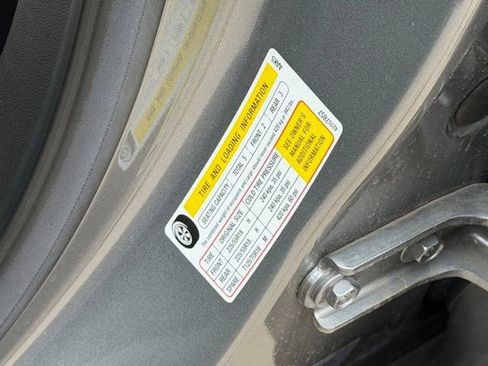 Used 2023 Buick Encore GX Essence w/ Experience Buick Package image 30