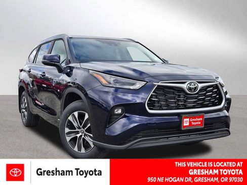New 2026 Toyota Highlander XLE AWD/4WD image 1