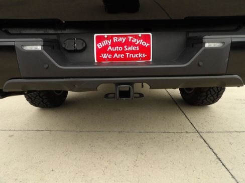 Used 2023 Toyota Tundra Platinum image 36