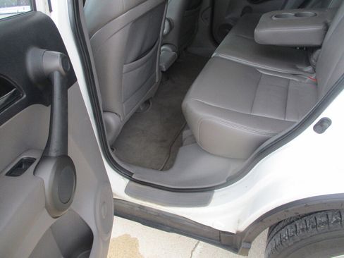 Used 2011 Honda CR-V SE image 19