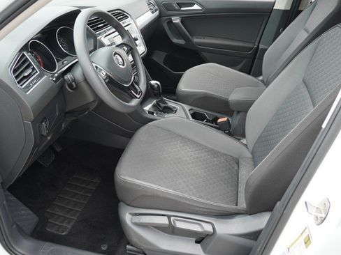 Used 2021 Volkswagen Tiguan S FWD image 12