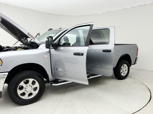 Used 2024 RAM 2500 Big Horn image 11