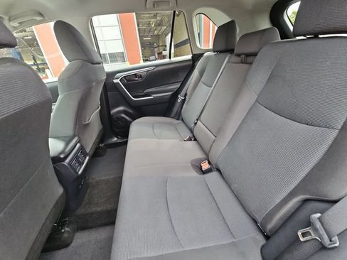 Used 2025 Toyota RAV4 LE FWD image 28