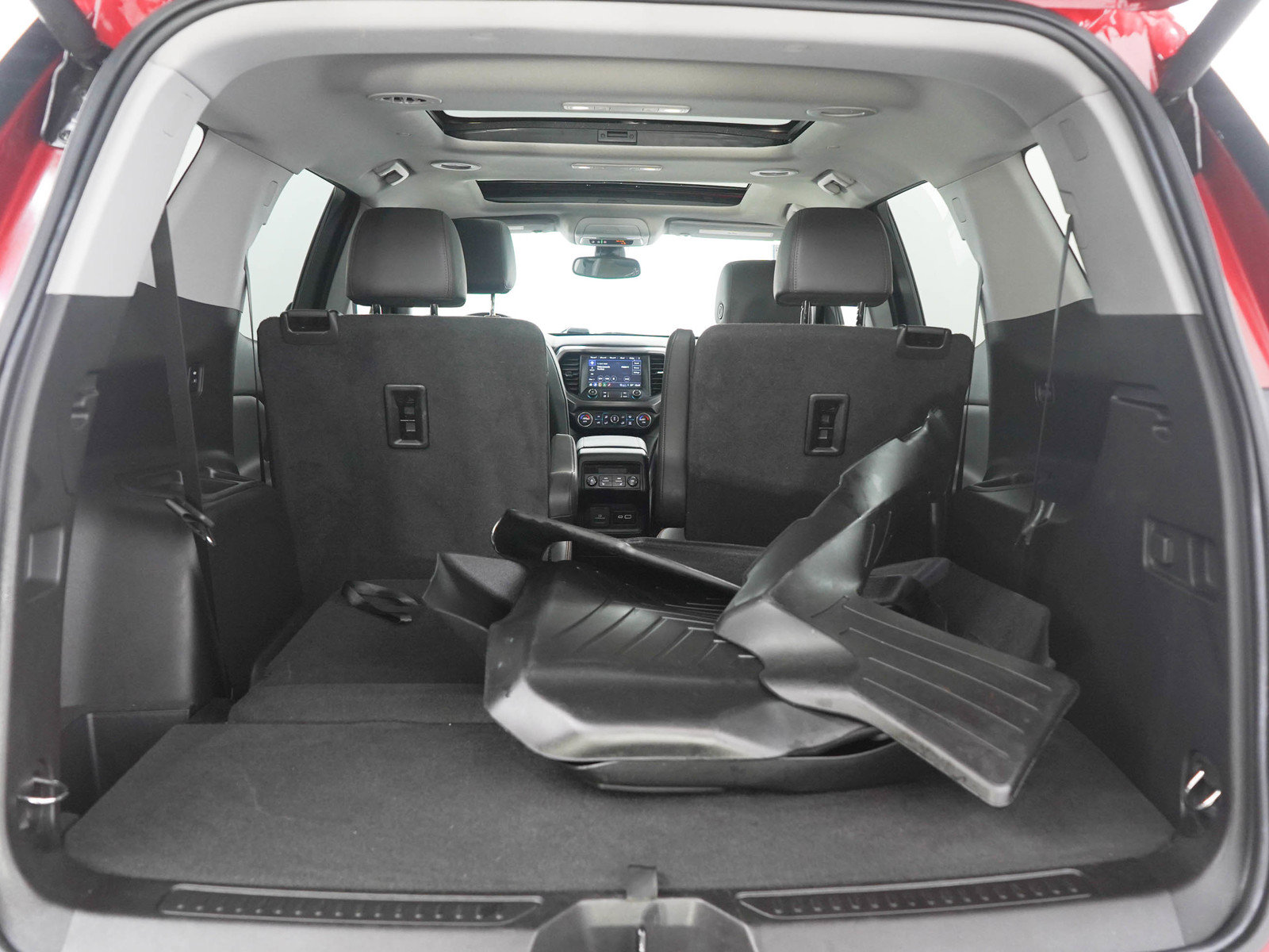 Used 2023 GMC Acadia AT4 w/ Technology Package AWD/4WD image 9