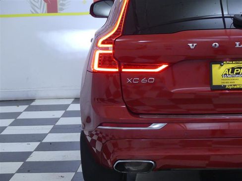 Used 2019 Volvo XC60 T5 Inscription image 33