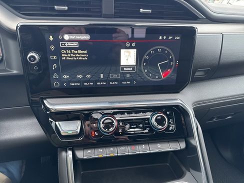 Used 2026 GMC Sierra 1500 Denali w/ Denali Reserve Package image 17