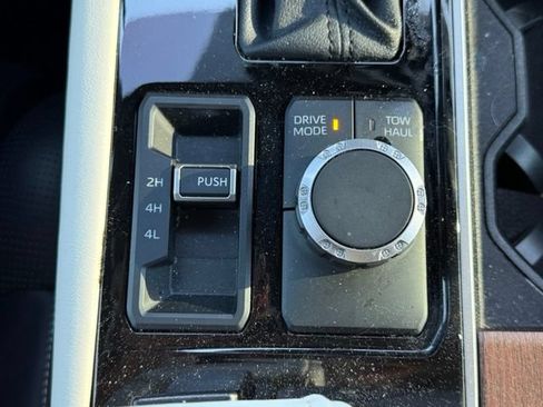 Used 2023 Toyota Tundra Capstone AWD/4WD image 29