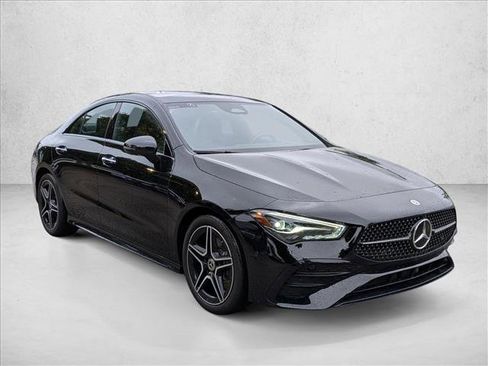 Used 2025 Mercedes-Benz CLA 250 image 3
